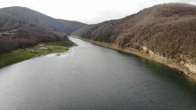 Kurak bir dönemin ardından son yağışlarla megakentin su ihtiyacını karşılayan Kazandere ve Papuçdere barajları