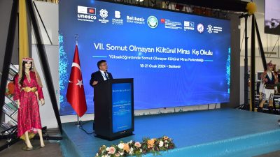 Balıkesir’de düzenlenen “VII. Somut Olmayan Kültürel Miras Kış Okulu”nda kültürel