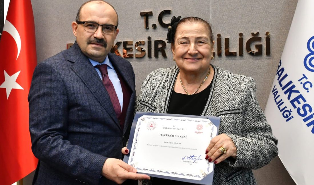 Ayvalık’ta yapılacak atölye binası için imzalar atıldı Balıkesir Valisi İsmail Ustaoğlu, Ayvalık’ta yapımı devam eden lise bünyesinde