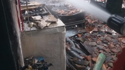 Gönen’de bir evde çıkan yangında, 1 kişi hayatını kaybetti.Edinilen bilgiye
