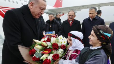 Cumhurbaşkanı Recep Tayyip Erdoğan, aday tanıtım toplantısı ve deprem konutlarının