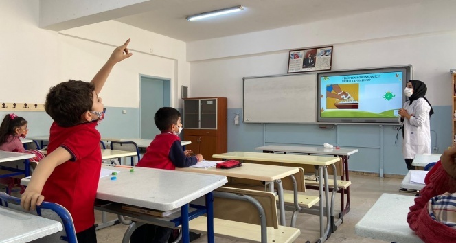 Son günlerde acil servis ve polikliniklerde yoğunluğa neden olan solunum