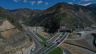 Toplam 753 kilometre uzunluğunda 495 tünelin hizmet verdiği Türkiye’de, 2003-2023