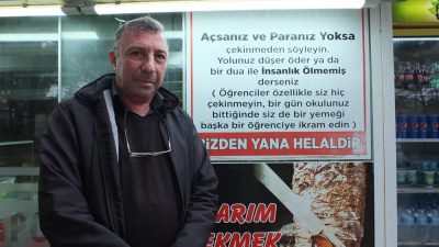 Balıkesir’in Burhaniye ilçesi Ören sahilindeki işletmesinde 6 yıldır öğrenciler başta