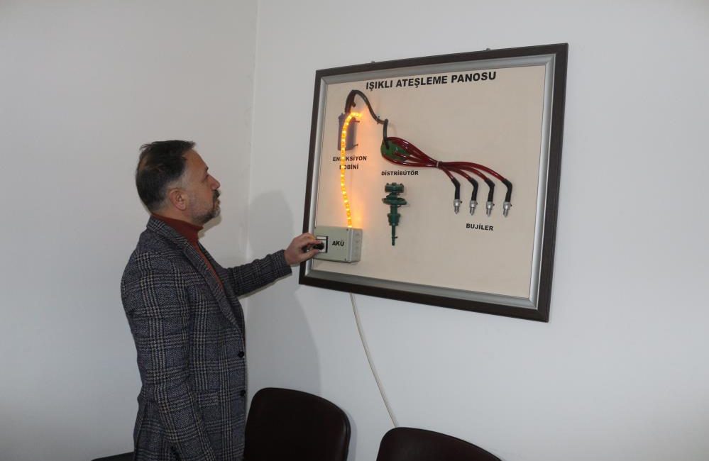 Uzmanı patpat sürücülerini uyardı: “Karayoluna çıkmayın” Bağ, bahçe ve tarlalarda kullanılan patpat olarak tabir edilen tarım