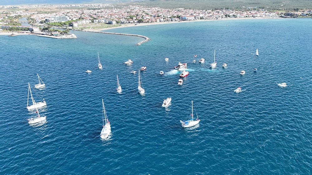 Burhaniye Belediye Başkanı Ali Kemal Deveciler, kentin gelişimi ve turizm