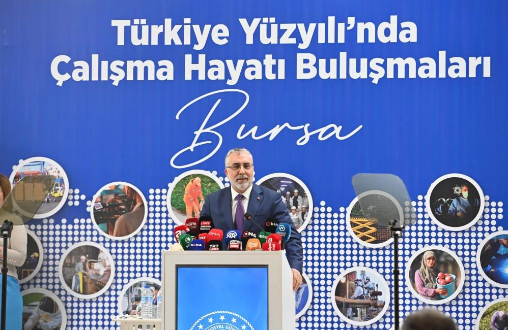 Bursa Büyükşehir Belediyesi tarafından Çalışma ve Sosyal Güvenlik Bakanı Vedat