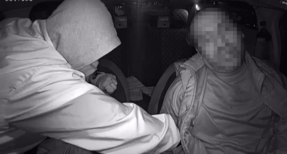 &nbsp;İzmir’de, taksici Oğuz Erge’yi 3 kurşunla öldüren Delil Aysal’ın yargılandığı