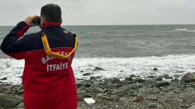 Marmara Denizi’nde seyir halinde iken Karacabey açıklarında su alarak batan