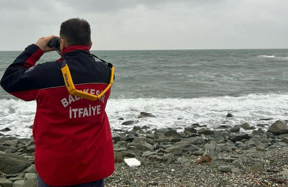 Marmara Denizi’nde seyir halinde iken Karacabey açıklarında su alarak batan