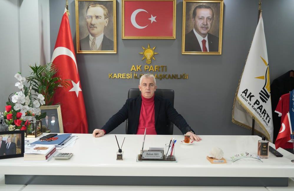 AK Parti Karesi İlçe Başkanı Hakan Aka, parti olarak insan
