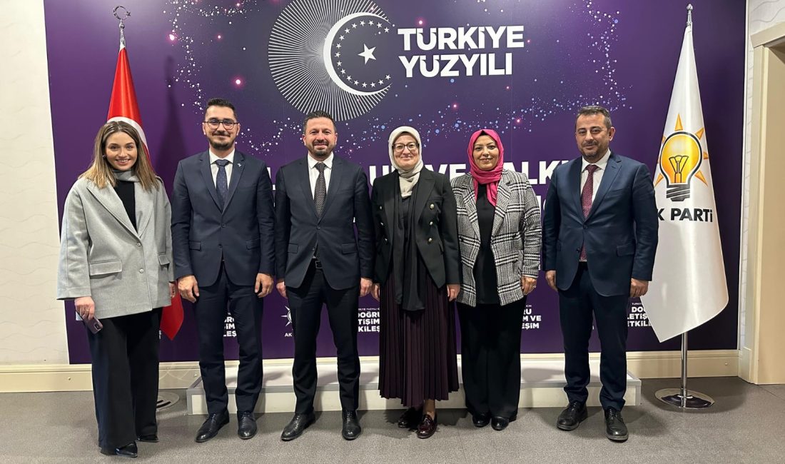 AK Parti Balıkesir heyeti Ankara’da AK Parti Balıkesir İl Başkanı Mehmet Aydemir, AK Parti Genel