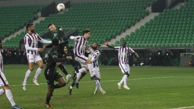 Trendyol 1. Lig’in 21. haftasında Sakaryaspor, sahasında karşılaştığı Bandırmaspor’u 1-0