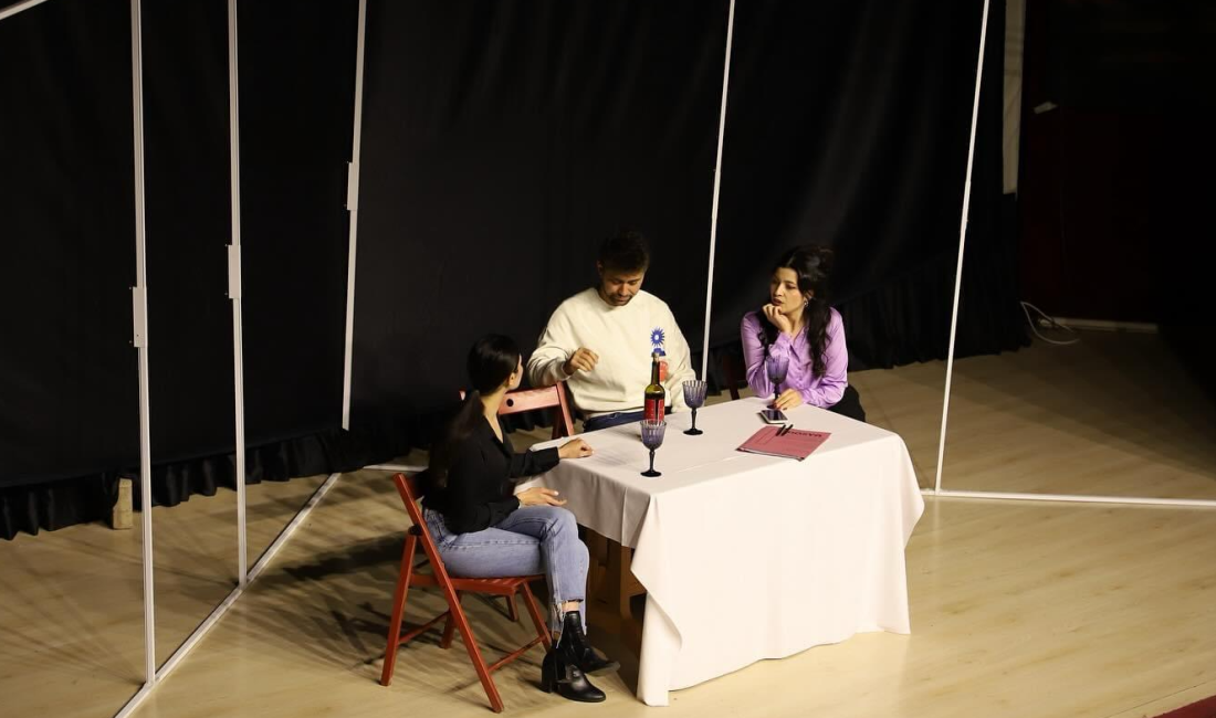 Adaleti sorgulatan “Reaksiyon” Bandırmalılarla buluştu Hırslı bir avukatın, kariyerinde emin adımlarla ilerlerken karşısına çıkan zorluklara