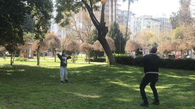 Adana’da Şubat ayında termometreler 21 dereceyi gösterdi. Kış ortasında kentte