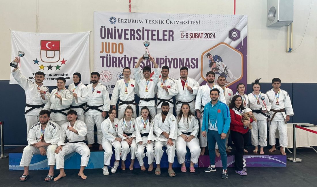 BAÜN öğrencilerinden Türkiye Judo Şampiyonluğu Balıkesir Üniversitesi öğrencileri Türkiye Judo Şampiyonası’nda gösterdikleri performans ile şampiyon