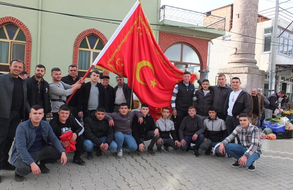 Burhaniye’de Oğlak Parası sancak oldu Burhaniye’de, gençlerin düğün, sünnet ve nişanlarda Oğlak Parası adı altında