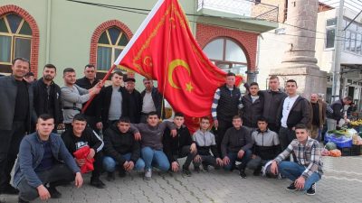 Burhaniye’de, gençlerin düğün, sünnet ve nişanlarda Oğlak Parası adı altında