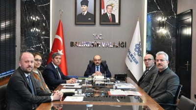 Vali Ustaoğlu’nun başkanlığında, İl Milli Eğitim Müdürlüğü’nün yatırımları ve yürüttüğü