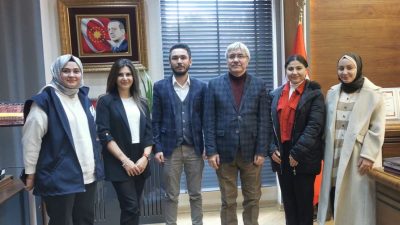 İvrindi Belediye Başkanı makamında Balıkesir (DİLKOM) Kurum Müdürü, Uzman Dil