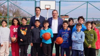 Başkan Mesut Ergin, öğrencilerin taleplerine kulak vererek yarıyıl tatilinde basketbol