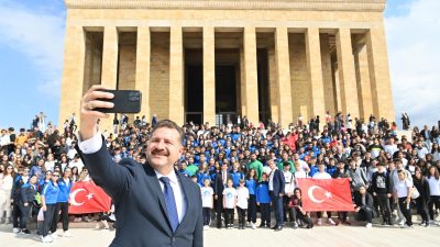 Balıkesir Büyükşehir Belediye Başkanı Yücel Yılmaz, söz verdiği gibi üniversite