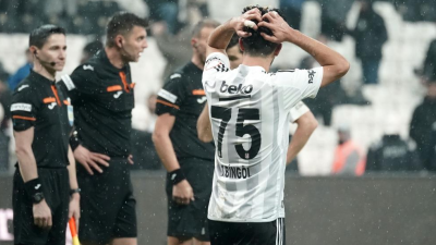 Beşiktaş’ın 31 yaşındaki orta saha oyuncusu Tayfur Bingöl’ün uyluk iç