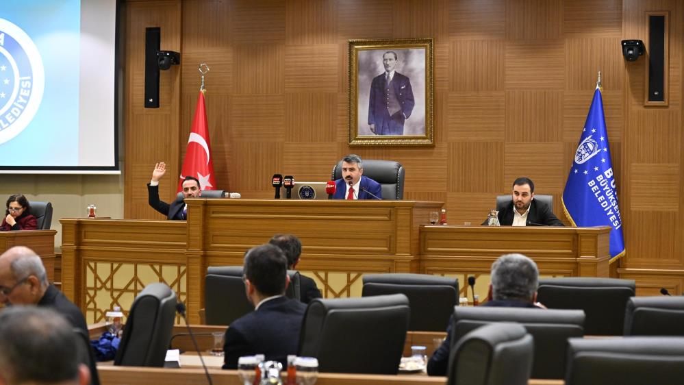 Bursa’da suya indirim Bursa Büyükşehir Belediye Başkanı Alinur Aktaş’ın Büyükşehir Belediye Meclisi’ne verdiği