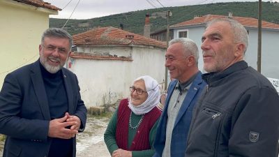 Kepsut Belediye Başkanı, kırsal mahallelerdeki vatandaşları ziyaret ederek yapımı devam