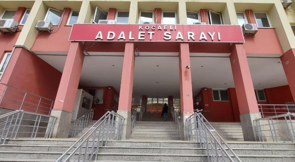 Cinsel istismar davasında anne kızına inanmadı Kocaeli’de 13 yaşındaki kız çocuğunun eve gelen boya ustası tarafından