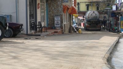 Edremit Belediyesi, Avcılar Mahallesi’nde yapılan çalışmaların tamamlanarak halkın hizmetine sunulduğunu