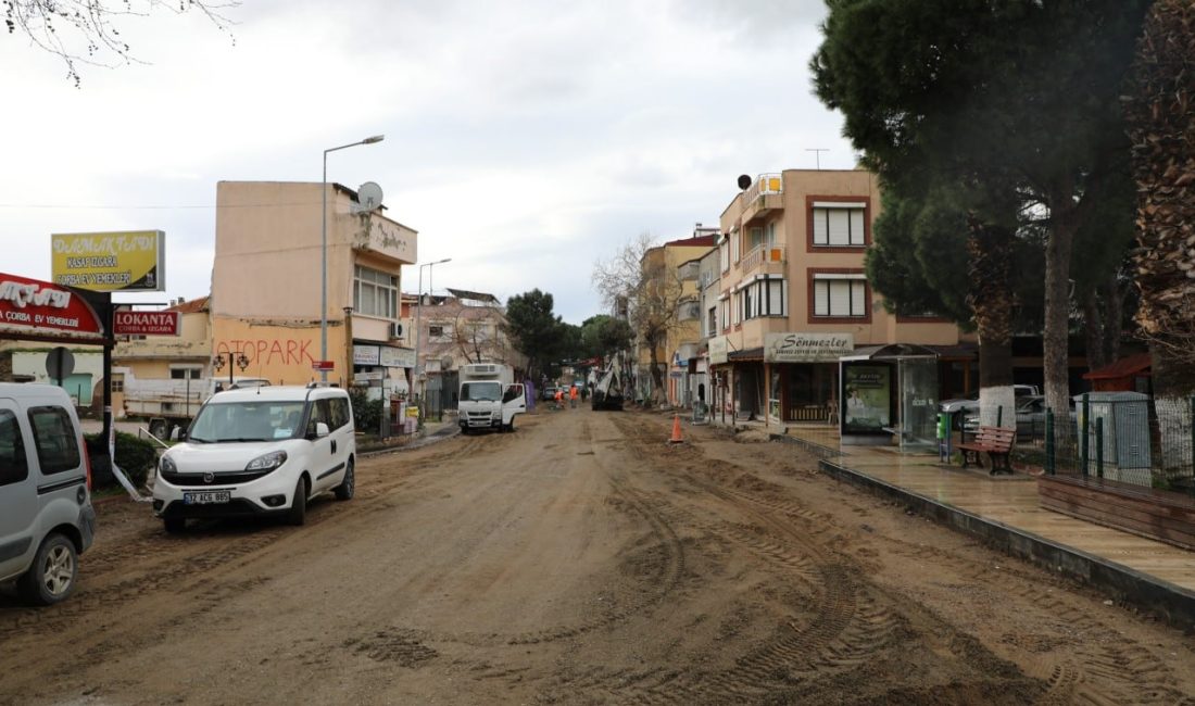 Edremit Zeytinli Köy Meydanı ve bağlantılı sokaklarda yapılan çalışmalarda belediye