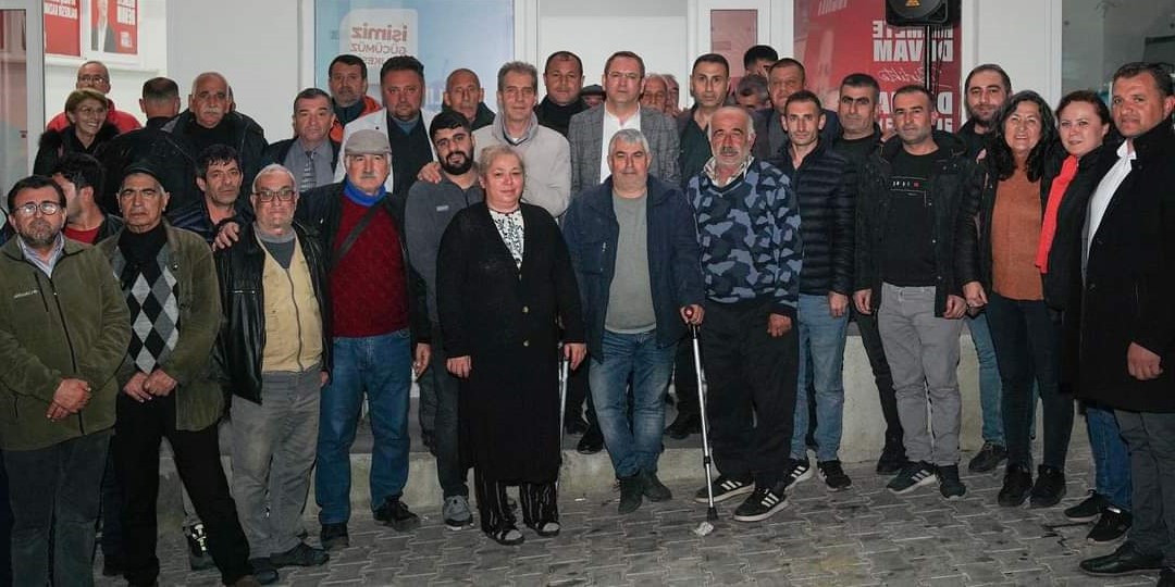 Ergin’den Yenimahalle ziyareti Ayvalık Belediye Başkanı CHP Adayı Mesut Ergin, seçim çalışmaları kapsamında