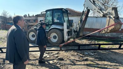 Balya Belediye Başkanı, kırsal mahallede hayata geçirdiği “Sosyal Tesis” çalışmalarını