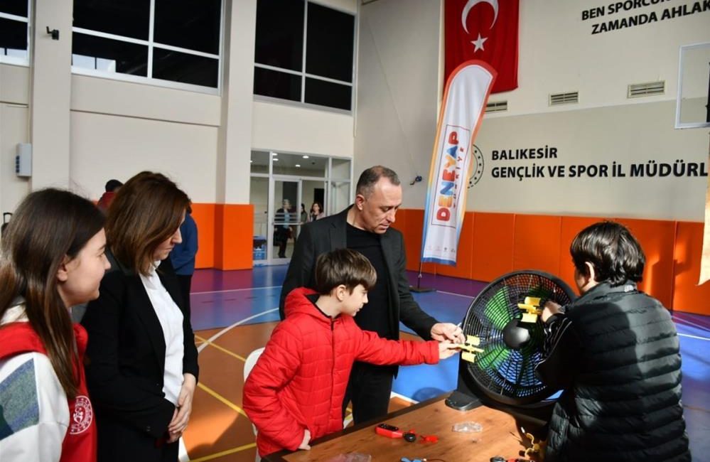 Balıkesir Birleşmiş Milletler 75. Yıl Gençlik Merkezimizde Deneyap Teknoloji Atölyeleri