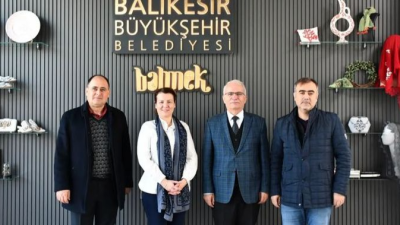 Karesi İlçe Milli Eğitim Müdürü, BALMEK kurslarını ziyaret ederek atölye