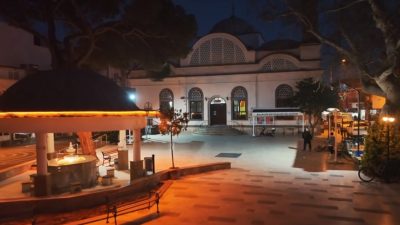 Burhaniye Belediyesi, “Kocacami Meydan Projesi” ile tarihi caminin meydanını restore