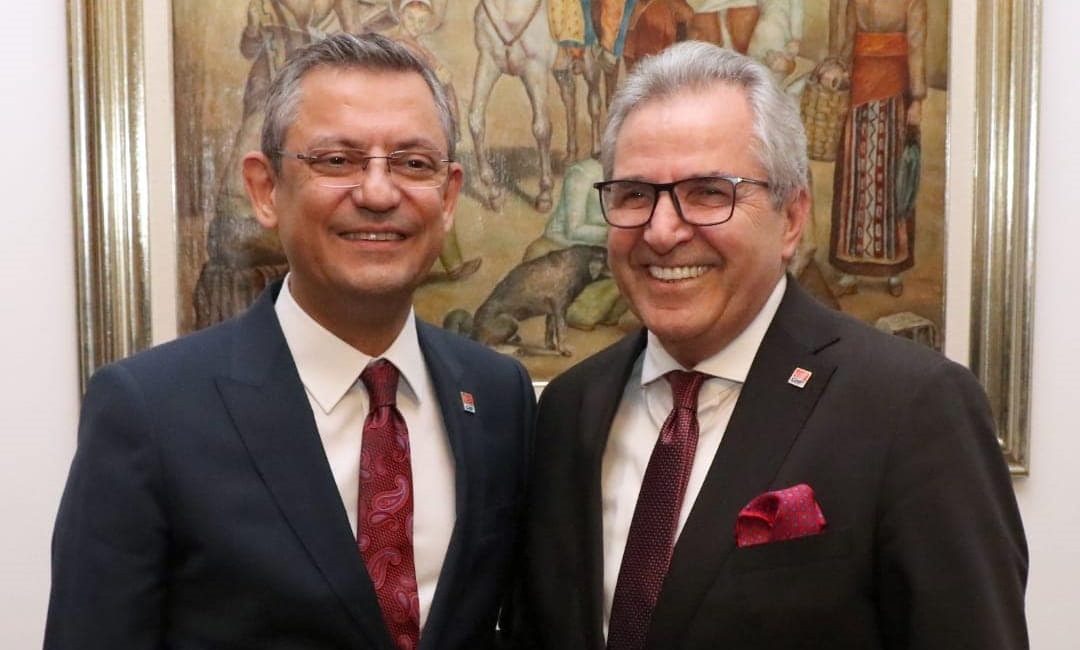 CHP Bandırma Belediye Başkan Adayı Dursun Mirza Pazartesi günü yapılan CHP MYK ve PM toplantısının ardından Bandırma