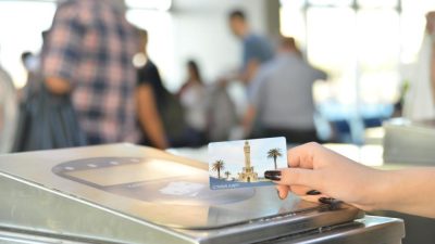 İzmir Büyükşehir Belediye Başkanı Tunç Soyer, sosyal medya hesabından yaptığı