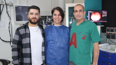 Kalın bağırsağında oluşan lezyon sebebiyle tıkanma ve idrarda kan görülme