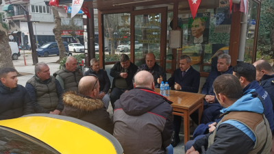 Erdek Kaymakamı Atakan Atasoy, beraberinde kolluk birim amirleri ile taksici