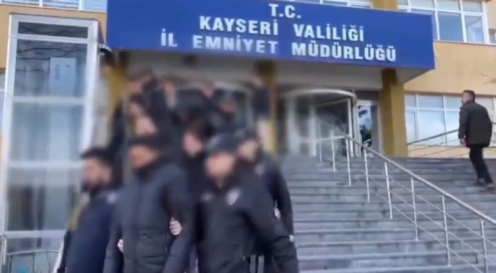 Kayseri merkezli 10 ilde çevrim içi çocuk müstehcenliği ve tacizi