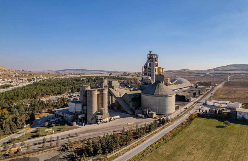 Limak Doğu Anadolu Çimento halka arz oluyor Türkiye’nin önde gelen çimento üreticilerinden Limak Şirketler Grubu’nun iştiraki Limak