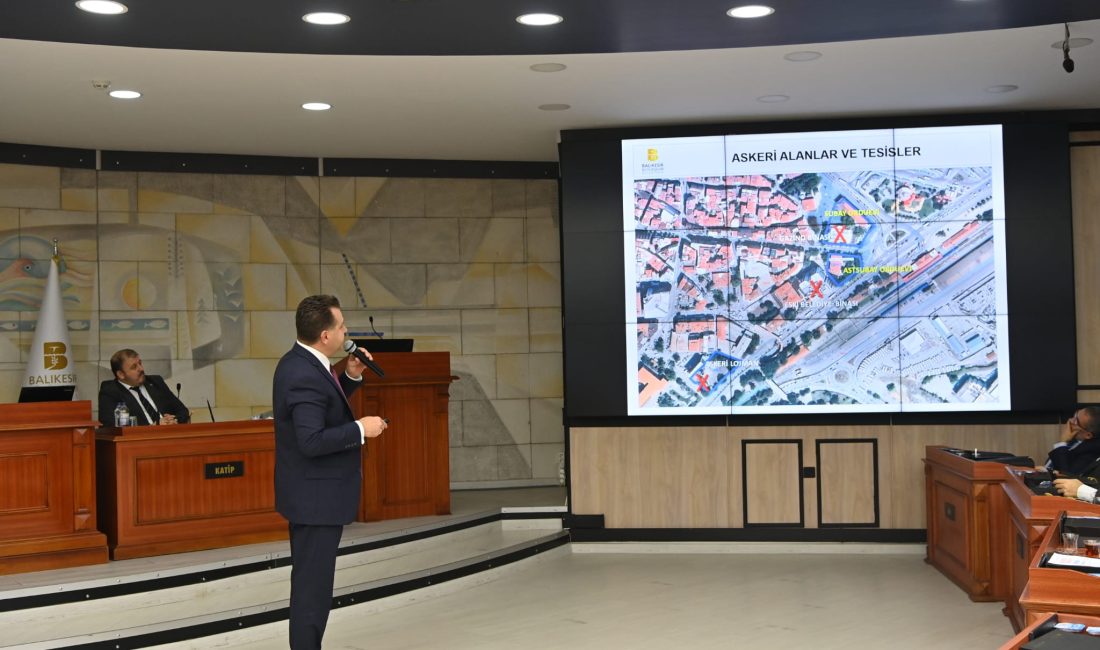 Balıkesir Büyükşehir Belediye Başkanı Yücel Yılmaz, kentsel ve tarihi dokuyu