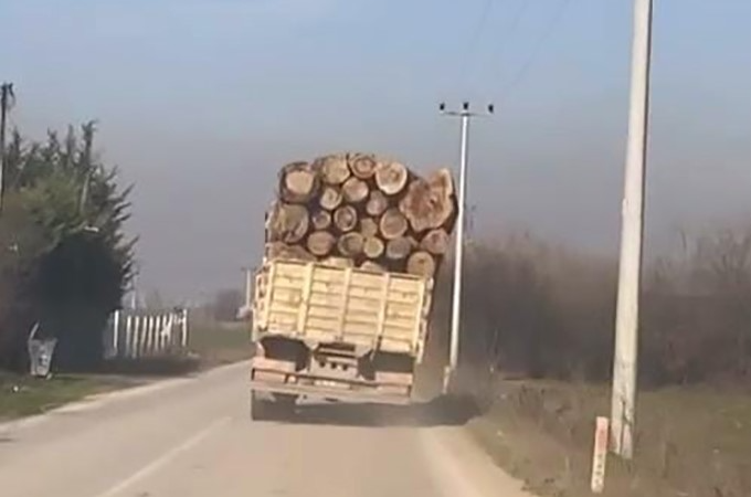 Bursa’nın İnegöl ilçesi kırsal Ortaköy Mahallesi yolu üzerinde meydana gelen