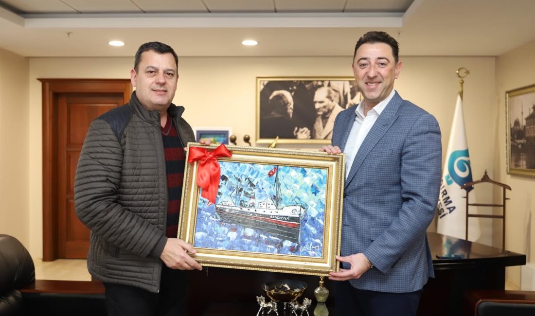 Vekil Gündoğdu’dan Başkan Tosun’a ziyaret Kırklareli Milletvekili Vecdi Gündoğdu, Bandırma Belediye Başkanı Av. Tolga Tosun’u