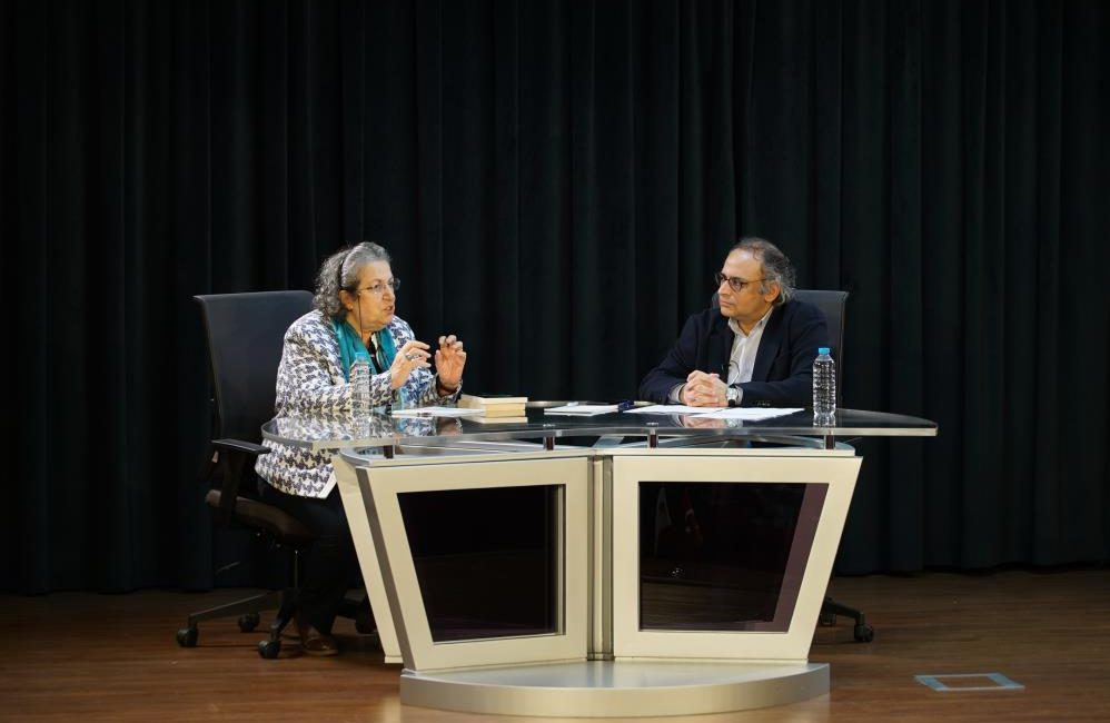 “Yapay Zekâ çağında en çok iş filozoflara düşecek” Yapay Zekânın ve robotların günlük hayatımıza daha fazla girmesiyle hukuk,