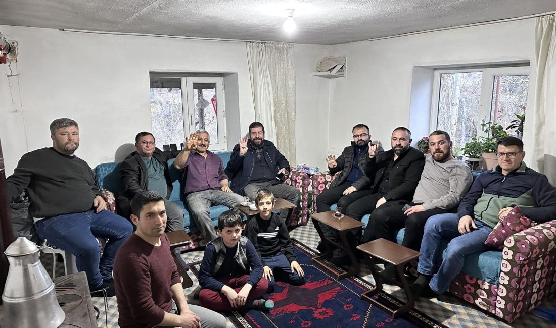Yavaş, ev hanımlarıyla bir araya geldi 31 Mart Yerel Seçimleri’nden önce saha çalışmalarına devam eden Sındırgı