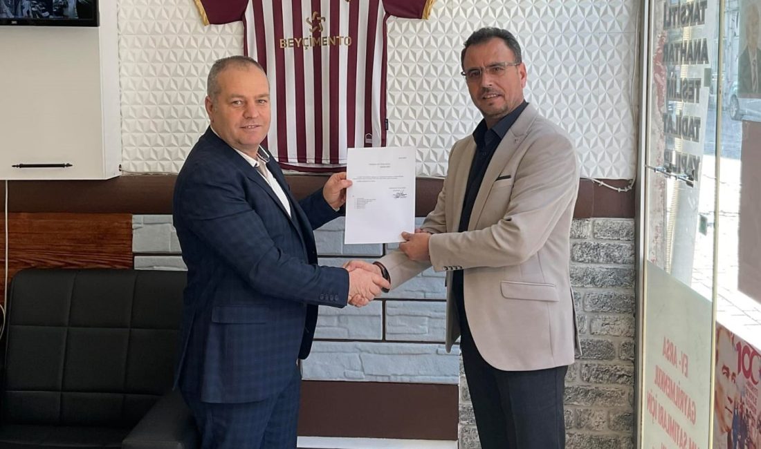 DEVA Partisi Bandırma’da yeni yönetimiyle adayını açıkladı DEVA Partisi Bandırma’ya yeni ilçe başkanı atandı. DEVA’nın Bandırma Belediye
