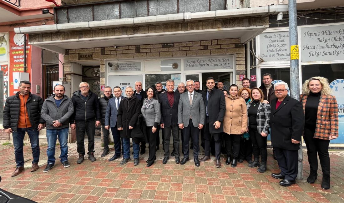 Karışık, istek ve sorunlara kulak verdi 31 Mart Yerel Seçimleri’nden önce saha çalışmalarına devam eden Karışık,